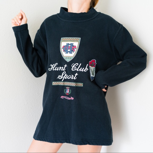 Vintage Sweaters - Vintage Hunt Club Sport Crest Logo Sweatshirt Vintage Sweaters - Vintage Hunt Club Sport Crest Logo Sweatshirt